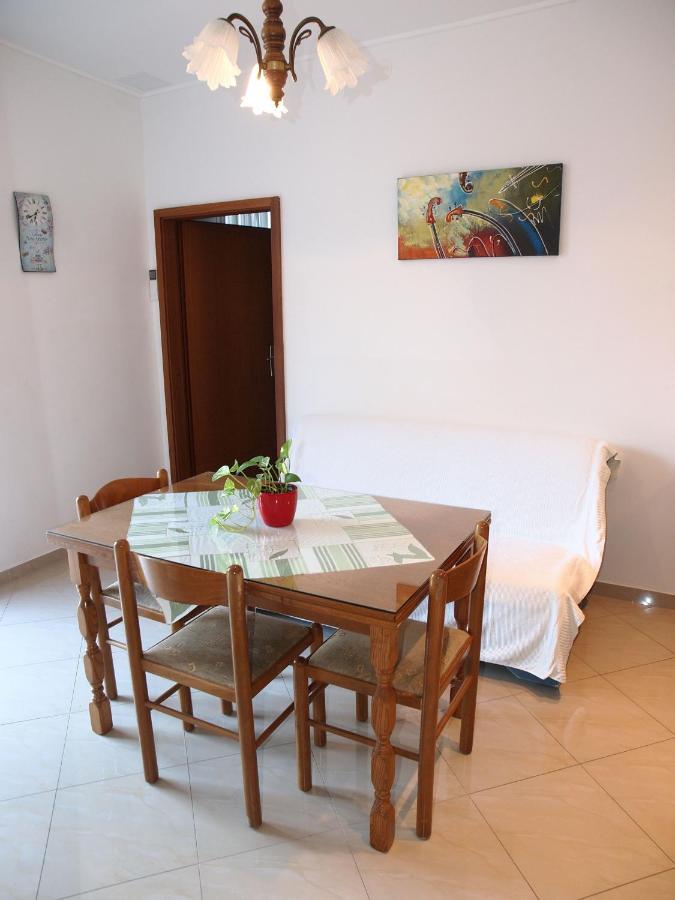 Apartman Marija Makarska Eksteriør bilde